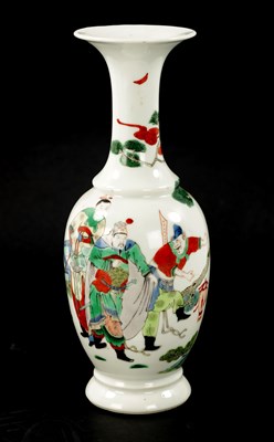 Lot 588 - A 19TH CENTURY CHINESE FAMILLE VERTE VASE