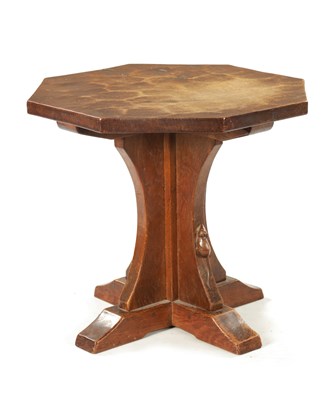 Lot 1500 - AN EARLY ROBERT 'MOUSEMAN' THOMPSON AZED OAK OCCASIONAL TABLE