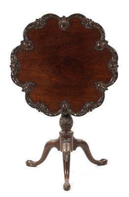 Lot 1400 - A FINE GEORGE III CHIPPENDALE CARVED MAHOGANY TILT-TOP SUPPER TABLE