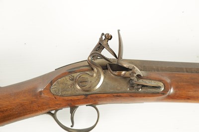 Lot 641 - AN EARLY 19TH CENTURY FLINTLOCK BLUNDERBUSS NOYES OF WARMINSTER