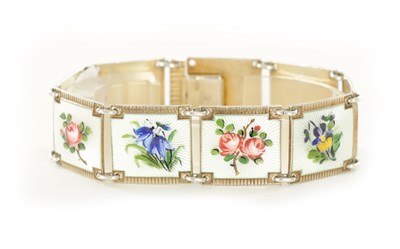 Lot 390 - NORWEGIAN SILVER AND GUILLOCHE ENAMEL BRACELET