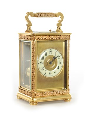 Lot 1093 - A LATE 19TH CENTURY FRENCH REPEATING BRASS CASED CARRIAGE CLOCK