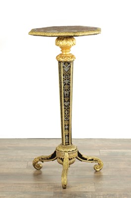 Lot 1412 - AN 18TH CENTURY BRASS, EBONY AND PEWTER-INLAID RED TORTOISESHELL AND PARCEL GILT MARQUETRY TORCHERE IN THE MANNER OF ANDRE CHARLES BOULLE