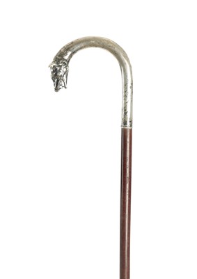 Lot 724 - A LATE 19TH CENTURY CONTINENTAL .800 SILVER HALLMARKED AND BURR HARDWOOD WALKING STICK