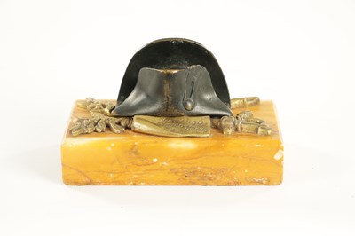 Lot 786 - A NAPOLEAN SIENNA MARBLE AND BRONZE INKWELL