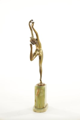 Lot 880 - JOSEF LORENZL (1852 - 1950) AN ART DECO SILVERED-BRONZE SCULPTURE