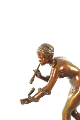 Lot 815 - AFTER RUDOLF KAESBACH (1873-1955) A BRONZE FIGURAL SCULPTURE OF A SNAKE CHARMER