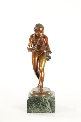 Lot 815 - AFTER RUDOLF KAESBACH (1873-1955) A BRONZE FIGURAL SCULPTURE OF A SNAKE CHARMER