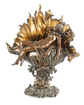 Lot 801 - AN ART NOUVEAU FRENCH PATINATED AND GILT BRONZE FIGURAL SCULPTURE