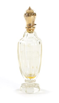 Lot 376 - A 14CT GOLD MOUNTED ROCK CRYSTAL SCENT BOTTLE IN ORIGINAL FITTED CASE
