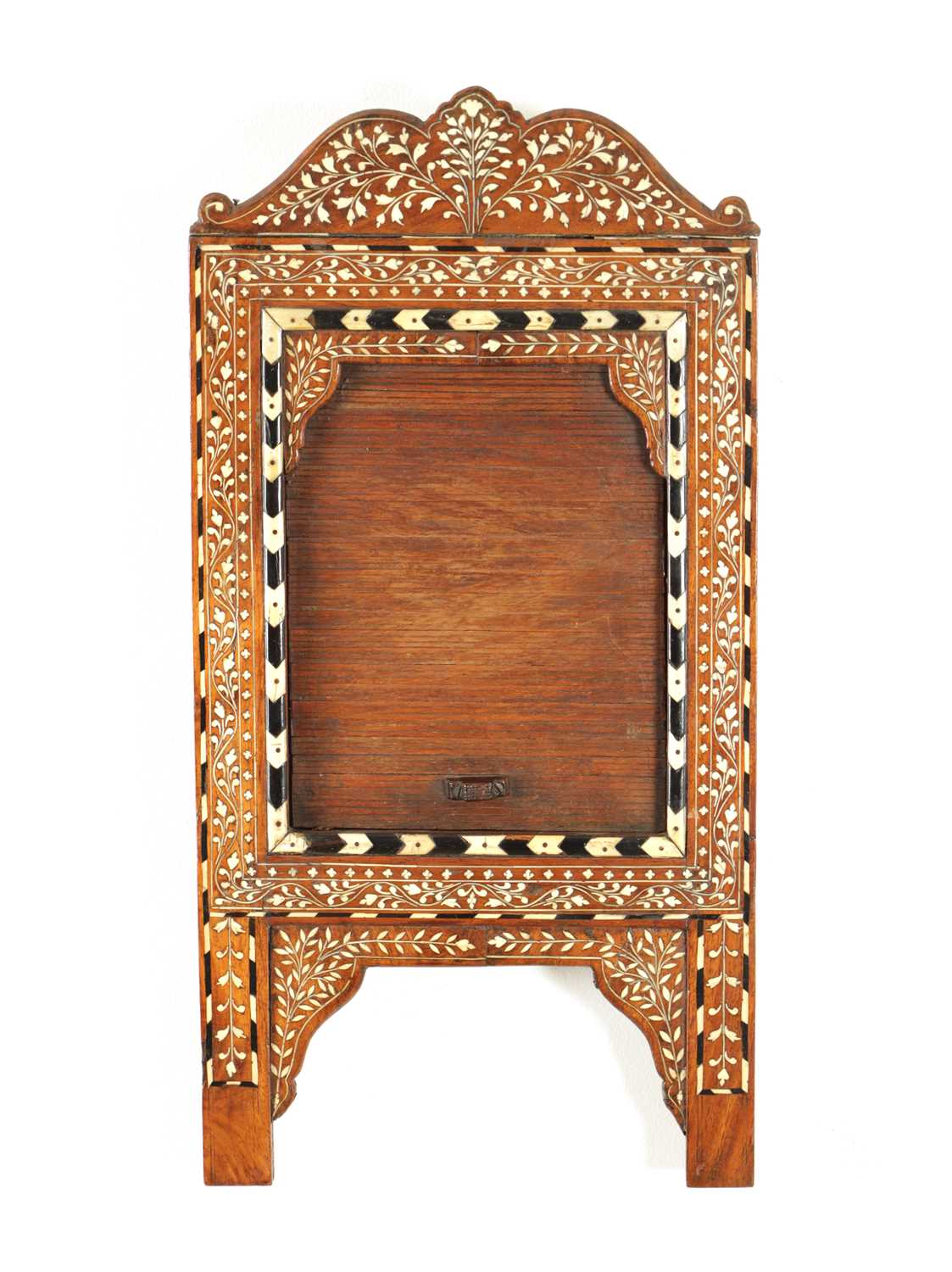 Lot 193 - A 19TH CENTURY INDIAN EBONY AND BONE INLAID HANGING MIRROR