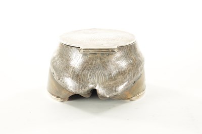 Lot 509 - A ROWLAND WARD TAXIDERMIC SILVER MOUNTED HOOF LIDDED BOX