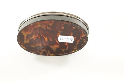 Lot 503 - A GEORGE II SILVER MOUNTED TORTOISESHELL MEMORIAM LIDDED OVAL BOX