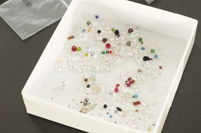 Lot 385 - A COLLECTION OF LOOSE PRECIOUS STONES