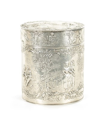 Lot 463 - A 19TH CENTURY DUTCH SILVER OVAL TEA CADDY