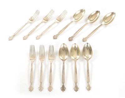 Lot 513 - A 20TH CENTURY TWELVE-PIECE SILVER ACANTHUS CUTLERY SET BY GEORGE JENSON