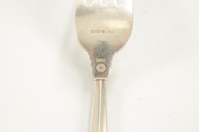 Lot 513 - A 20TH CENTURY TWELVE-PIECE SILVER ACANTHUS CUTLERY SET BY GEORGE JENSON