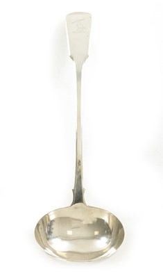 Lot 450 - A GEORGE IV FIDDLEBACK SILVER LADLE