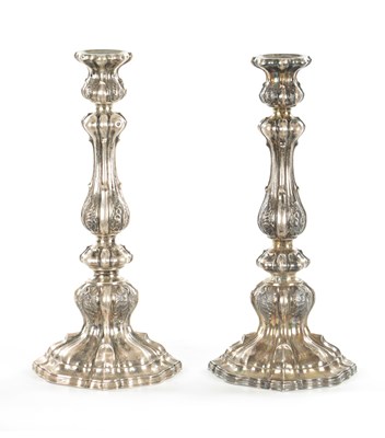 Lot 405 - A PAIR OF CONTINENTAL SILVER CANDLESTICKS