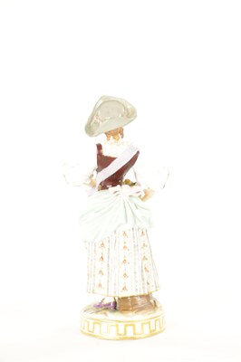 Lot 37 - A LATE 19TH CENTURY VIENNA STYLE PORCELAIN FIGURE