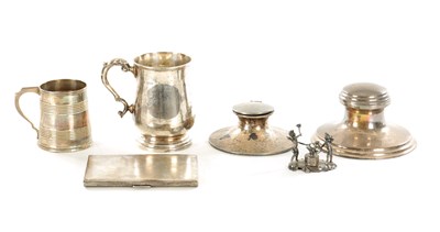 Lot 427 - A COLLECTION OF SILVER ITEMS