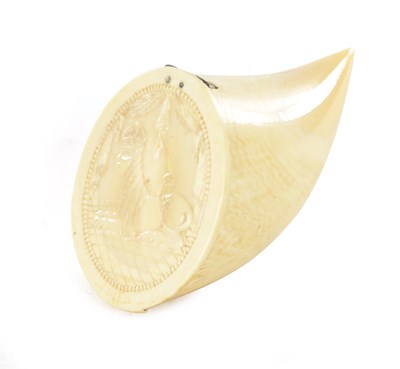 Lot 866 - AN EARLY 19TH CENTURY SAILOR'S CARVED WHALE TOOTH SNUFF BOX