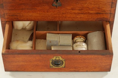 Lot 1255 - AN EARLY 19TH CENTURY MAHOGANY APOTHECARY BOX