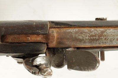 Lot 638 - AN 18TH CENTURY TURKISH FLINTLOCK RIFLE