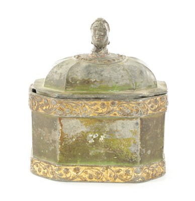 Lot 929 - AN 18TH CENTURY PAINTED LEAD BLACKAMOOR TOBACCO BOX