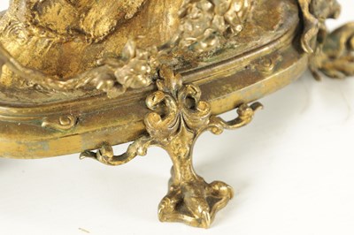 Lot 864 - A 19TH CENTURY GILT BRONZE CENTRE PIECE SHAPED AS A GONDOLA