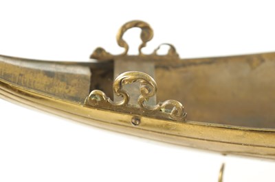 Lot 864 - A 19TH CENTURY GILT BRONZE CENTRE PIECE SHAPED AS A GONDOLA