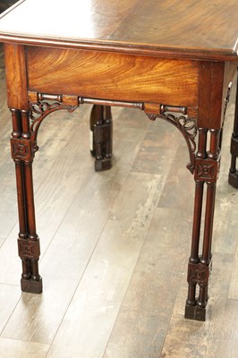 Lot 1485 - AN UNUSUAL GEORGE III FIGURED MAHOGANY CHIPPENDALE STYLE SILVER TABLE