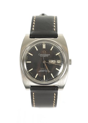 Lot 561 - A 1970'S GENTLEMAN’S STAINLESS STEEL OMEGA CONSTELLATION WRISTWATCH