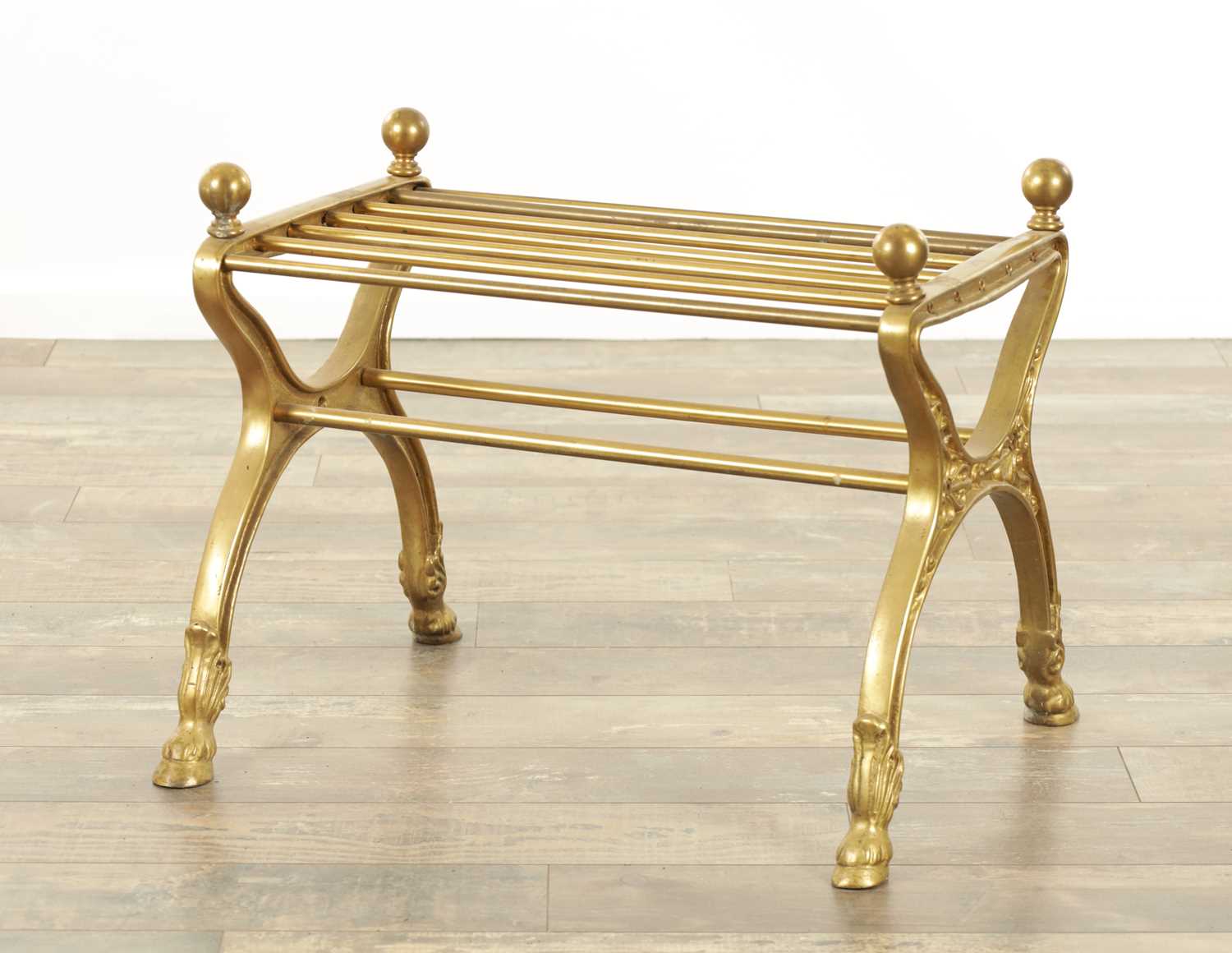 Lot 745 - A 20TH CENTURY ITALIAN GILT BRONZE LUGGAGE RACK