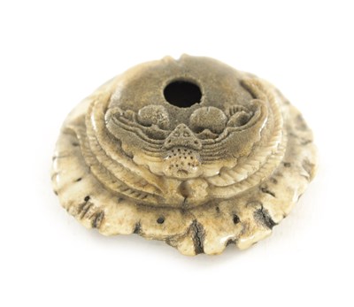 Lot 275 - AN 18TH CENTURY CHINESE CARVED STAG HORN BRUSH WASHER