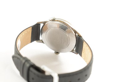 Lot 1402 - A 1960'S GENTLEMAN’S TRIPLE CALENDAR WRISTWATCH