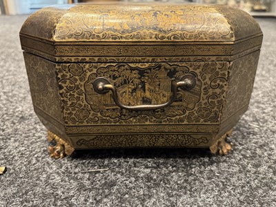 Lot 122 - A 19TH CENTURY CHINESE EXPORT CANTONESE LACQUERWORK SEWING BOX
