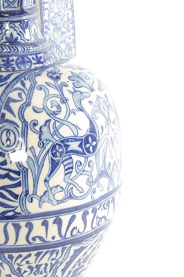 Lot 38 - A LATE 19TH CENTURY FRENCH ALHAMBRA EARTHENWARE BLUE AND WHITE VASE