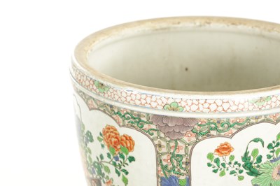 Lot 268 - A 19TH CENTURY CHINESE FAMILLE VERTE PORCELAIN JARDINIERE