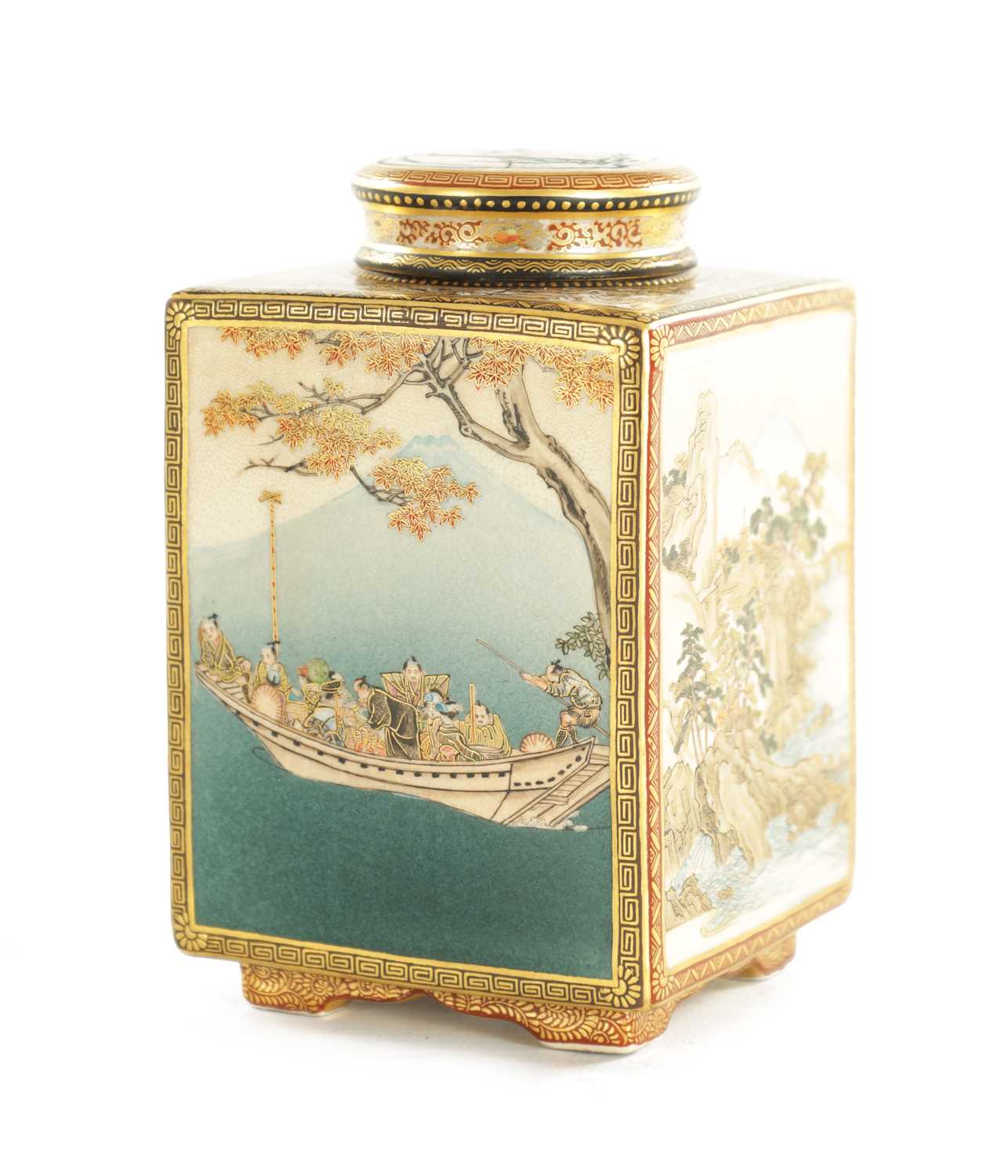 Lot 176 - A FINE MEIJI PERIOD JAPANESE SATSUMA TEA CADDY BY JUZAN