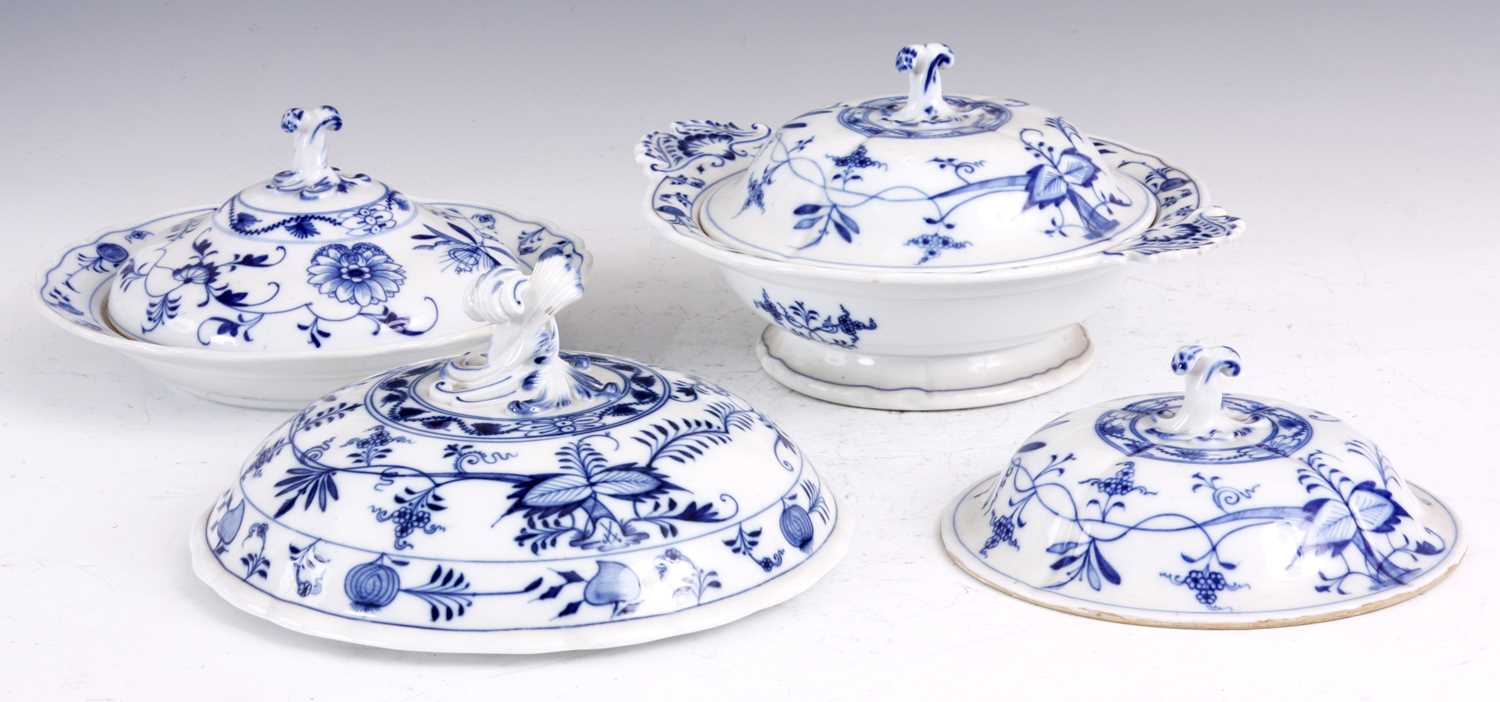 Lot 79 - A MEISSEN BLUE AND WHITE LARGE TWO HANDLED...