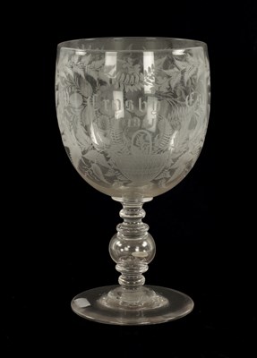 Lot 5 - AN OVERSIZED LATE 19TH CENTURY ENGRAVED GLASS COIN GOBLET