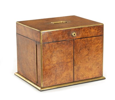 Lot 1332 - A FINE VICTORIAN BURR WALNUT AND BRASS LINED HUMIDOR