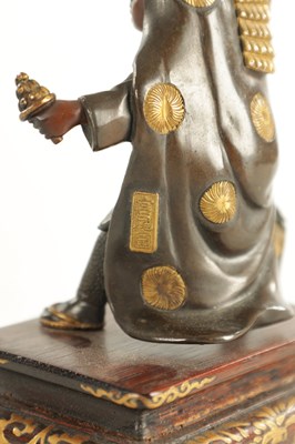 Lot 251 - A FINE PAIR OF 19TH CENTURY JAPANESE MEIJI PERIOD BRONZE AND MIXED METAL FIGURES BY MIYAO