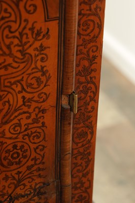 Lot 1143 - ROBERT SLY, KING STREET, WESTMINSTER (LONDON). AN EARLY 18TH CENTURY SEAWEED MARQUETRY EIGHT-DAY LONGCASE CLOCK