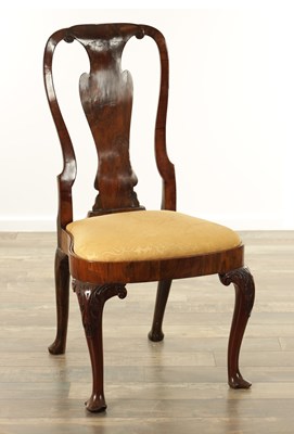 Lot 1336 - A QUEEN ANNE FIGURED WALNUT SIDE CHAIR