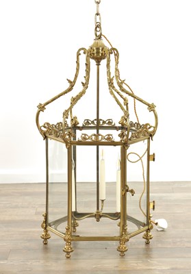 Lot 778 - A LARGE LATE REGENCY GILT BRASS HANGING LANTERN