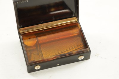 Lot 1267 - A 19TH CENTURY CONTINENTAL MUSICAL SNUFF BOX