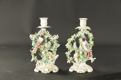 Lot 199 - A PAIR OF LATE 18TH CENTURY DERBY PORCELAIN CHAMBER STICKS