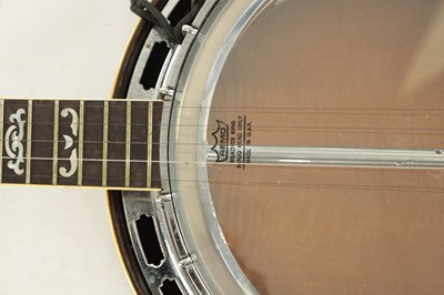 Lot 432 - A WASHBURN B18 FIVE STRING BANJO